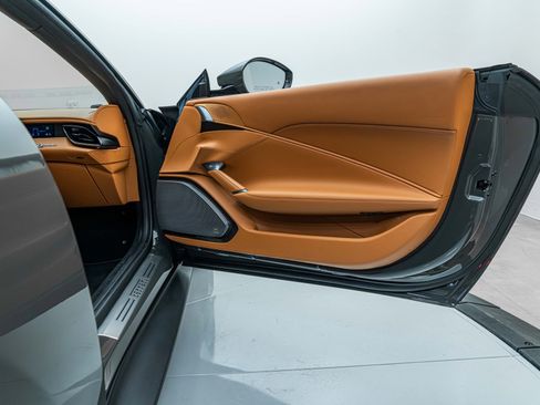 Certified 2023 Ferrari Roma image 19