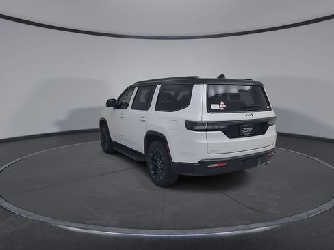 New 2026 Jeep Grand Wagoneer 4WD image 10