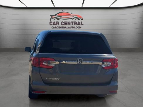 Used 2018 Honda Odyssey LX image 4