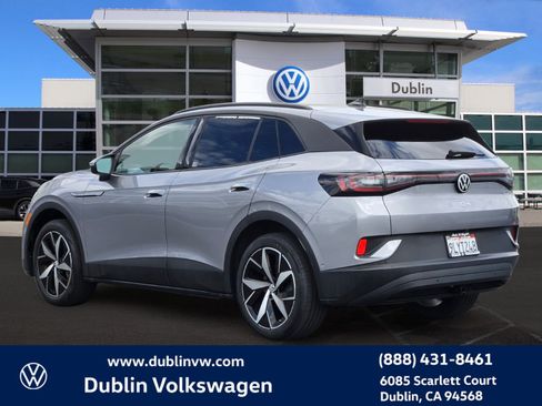 Used 2023 Volkswagen ID.4 Pro S image 6