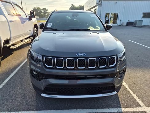 Used 2023 Jeep Compass Limited AWD/4WD image 14