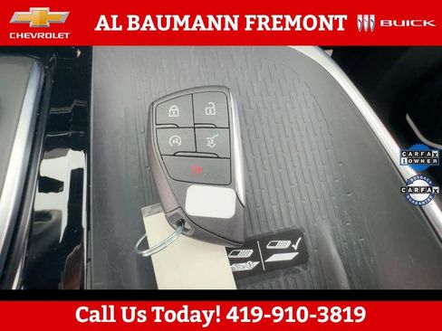 Used 2025 Buick Enclave Preferred AWD/4WD image 26