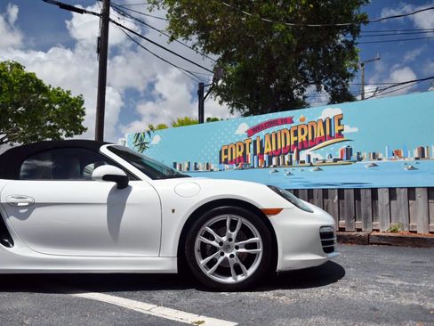 Used 2013 Porsche Boxster RWD image 38