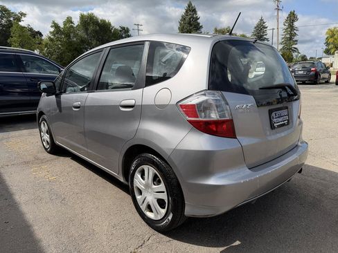 Used 2010 Honda Fit image 5