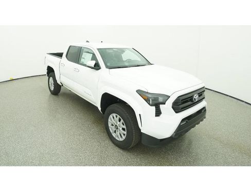 New 2026 Toyota Tacoma SR5 image 13