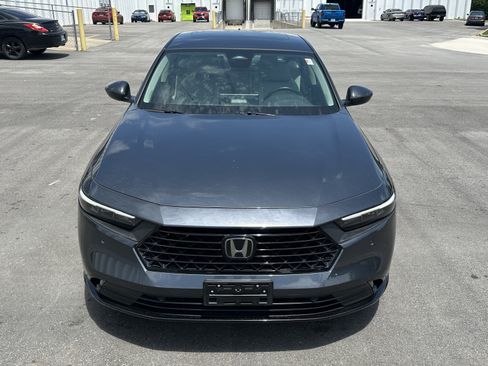 Used 2024 Honda Accord EX-L image 3