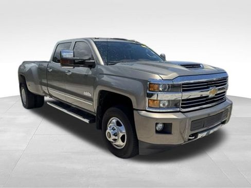 Used 2017 Chevrolet Silverado 3500 High Country w/ Duramax Plus Package AWD/4WD image 14