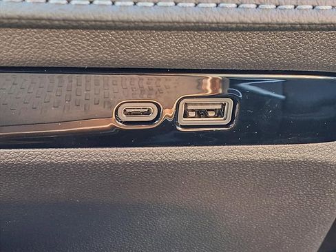 New 2026 Buick Enclave Avenir w/ Super Cruise Package image 6