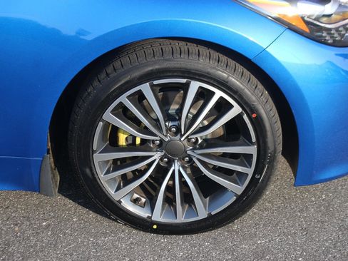 Used 2018 Kia Stinger Premium AWD/4WD image 33