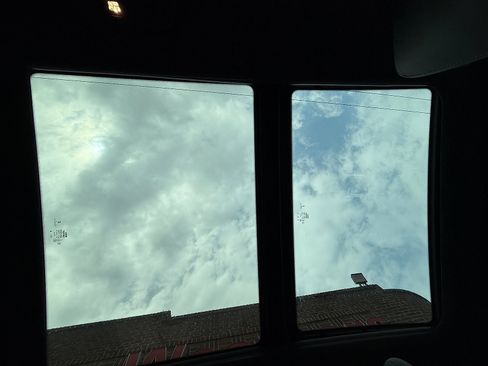 Used 2024 BMW X1 xDrive28i image 21