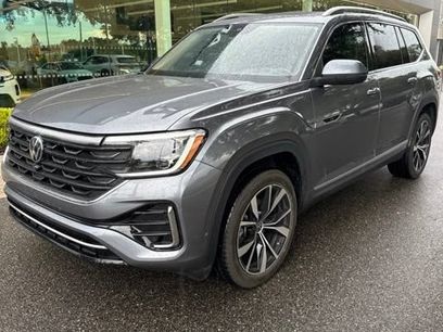 Used 2024 Volkswagen Atlas SEL Premium R-Line