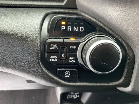 Used 2025 RAM 1500 Big Horn AWD/4WD image 12