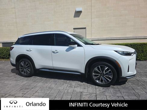 Certified 2026 INFINITI QX60 Luxe w/ Cargo Package FWD image 1