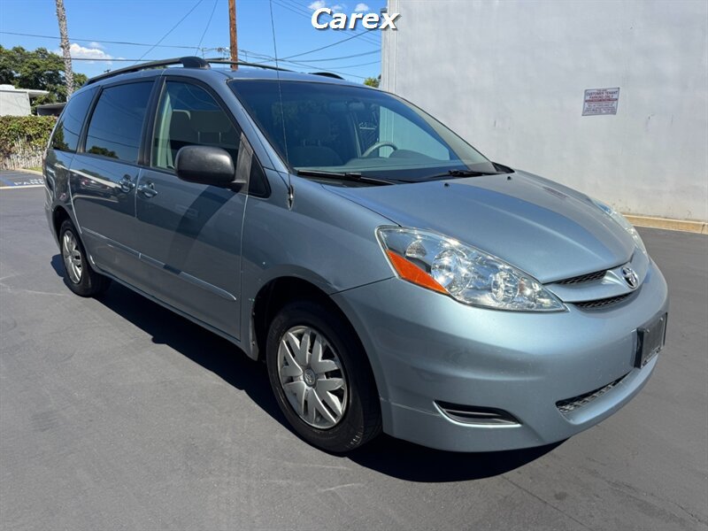 Used 2006 Toyota Sienna LE FWD image 2