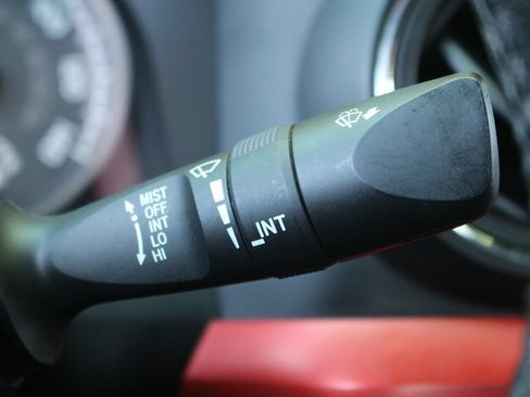 Used 2019 Toyota Tacoma TRD Off-Road AWD/4WD image 27