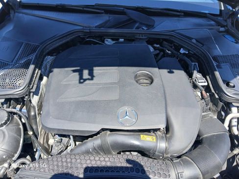 Used 2019 Mercedes-Benz C 300 Sedan image 32