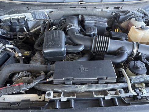 Used 2010 Ford F150 4x4 SuperCrew image 7