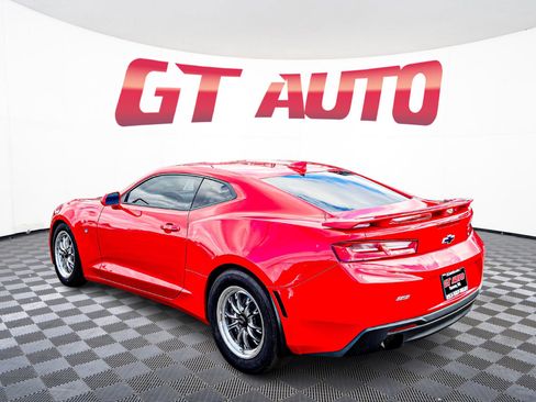 Used 2018 Chevrolet Camaro SS image 5