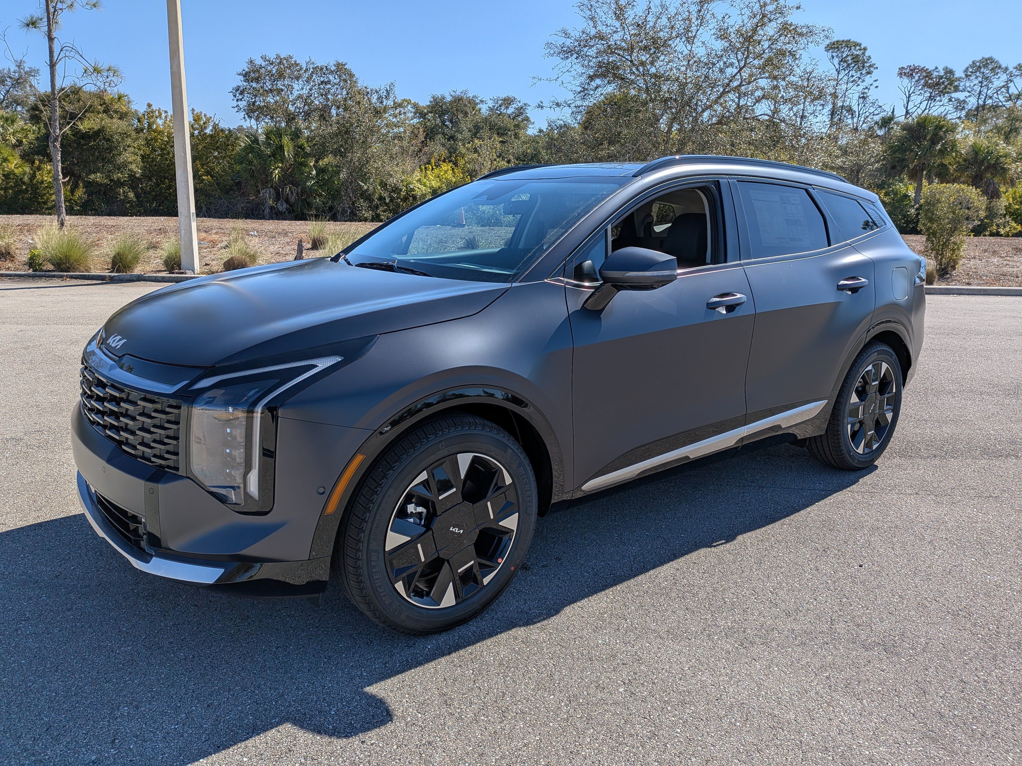 New 2026 Kia Sportage SX FWD image 9