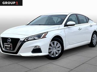 Used 2021 Nissan Altima 2.5 S w/ Driver Assist Package FWD video 1