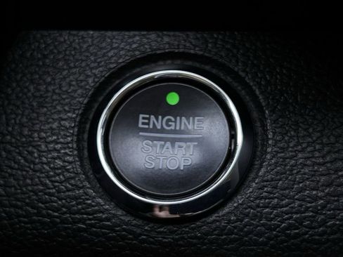 Used 2020 Ford F250 Lariat w/ Lariat Ultimate Package image 25