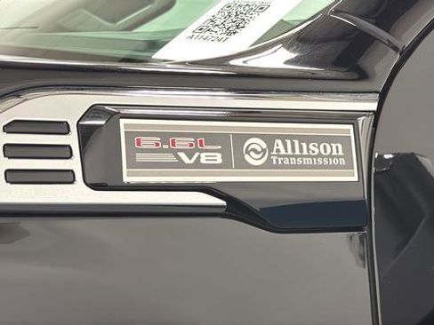 Used 2024 GMC Sierra 2500 SLT w/ SLT Premium Package AWD/4WD image 45