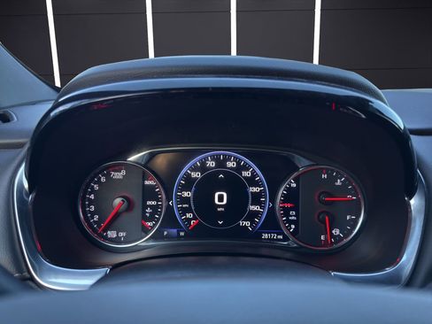 Used 2023 Chevrolet Traverse Premier image 17