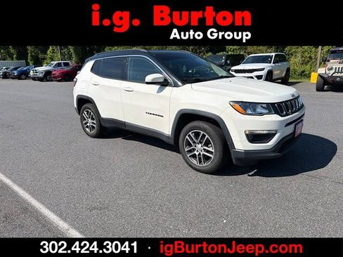 Used 2019 Jeep Compass Latitude w/ Popular Equipment Group AWD/4WD image 1