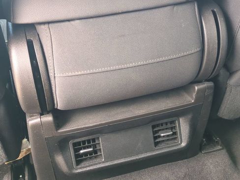 Used 2019 Chevrolet Silverado 1500 LT RWD image 16