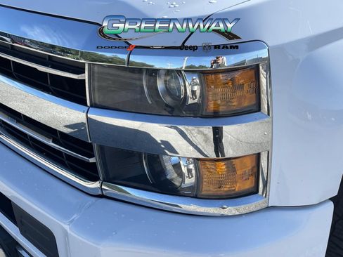 Used 2019 Chevrolet Silverado 2500 High Country w/ Duramax Plus Package AWD/4WD image 6