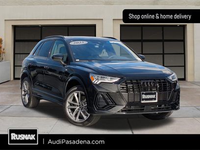 Used 2025 Audi Q3 2.0T Premium w/ Black Optic Sport Package