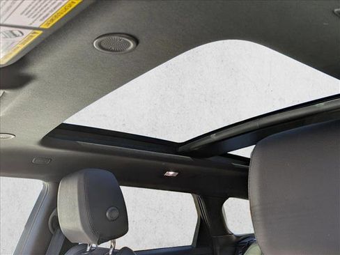 Certified 2026 Land Rover Range Rover Evoque S image 16