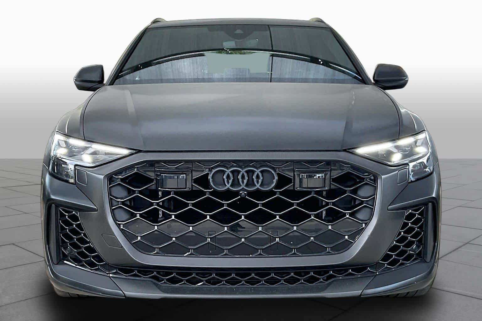 Used 2025 Audi RS Q8 performance AWD/4WD image 4