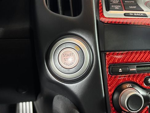 Used 2015 Nissan 370Z Touring Sport image 25