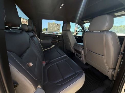 Used 2022 Chevrolet Silverado 1500 RST w/ Z71 Off-Road Package AWD/4WD image 33