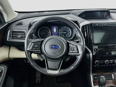 Used 2019 Subaru Ascent Touring AWD/4WD image 17