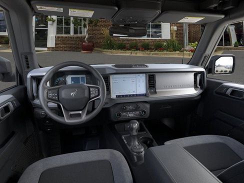 New 2025 Ford Bronco Big Bend image 34