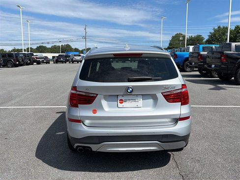 Used 2017 BMW X3 xDrive28i AWD/4WD image 6