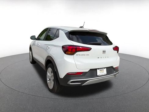 Used 2025 Buick Encore GX Preferred FWD image 11
