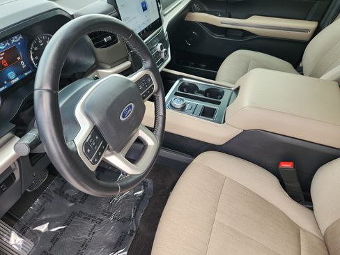 Used 2023 Ford Expedition Max XLT RWD image 14