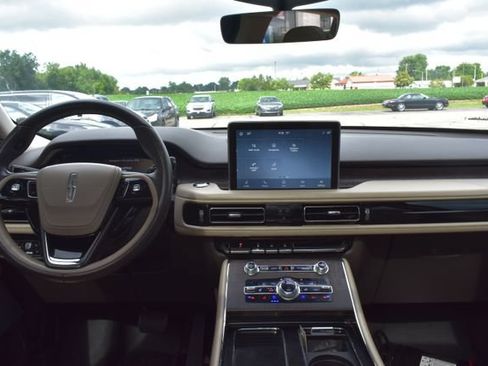 Used 2020 Lincoln Aviator Reserve w/ Equipment Group 202A AWD/4WD image 46