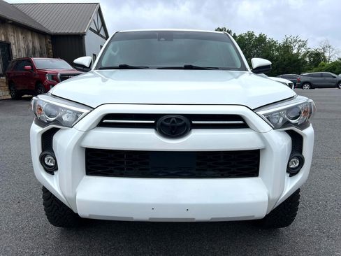 Used 2021 Toyota 4Runner SR5 image 8