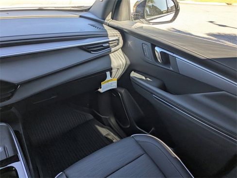 New 2026 Buick Enclave Sport Touring w/ Power Package image 19