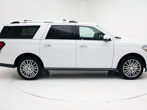 Used 2024 Ford Expedition Max Limited image 2