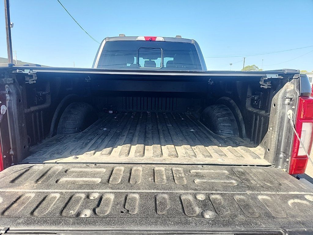 Used 2020 Ford F250 Platinum w/ FX4 Off-Road Package AWD/4WD image 18