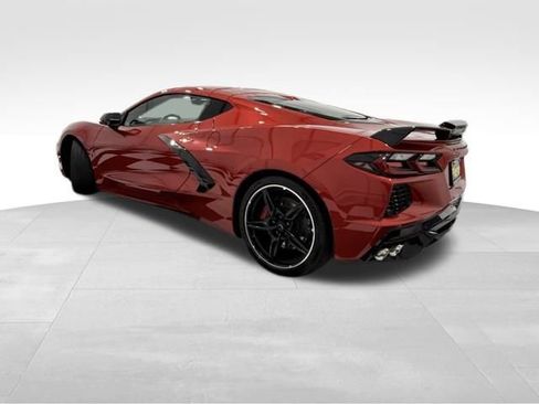 Used 2022 Chevrolet Corvette Stingray Premium Cpe w/ Z51 Performance Package image 2