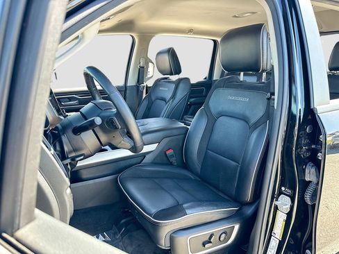 Used 2022 RAM 1500 Laramie AWD/4WD image 21