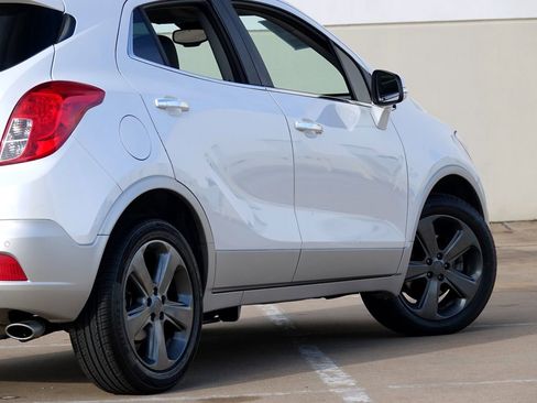 Used 2014 Buick Encore Premium image 35