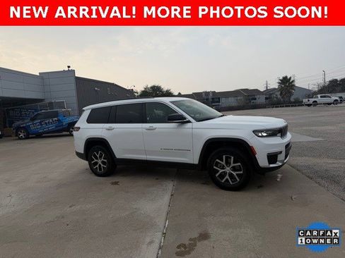 Used 2024 Jeep Grand Cherokee L Limited w/ Luxury Tech Group II image 2