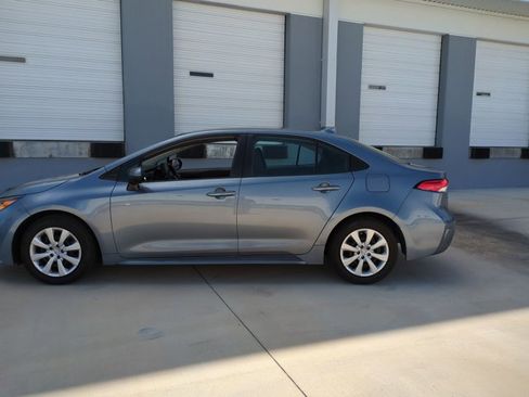 Used 2024 Toyota Corolla LE image 8